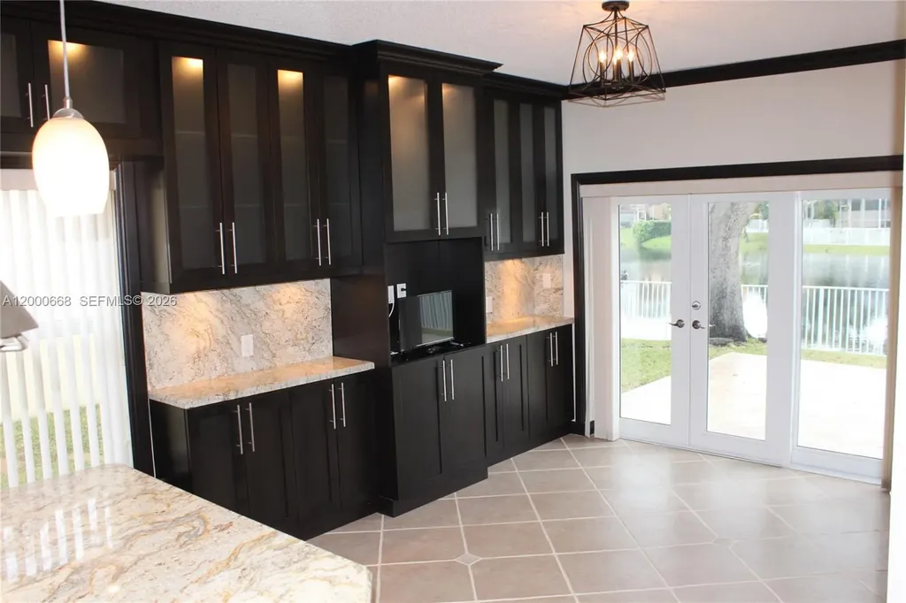 1325 NW 192nd Terrace Pembroke Pines FL 33029