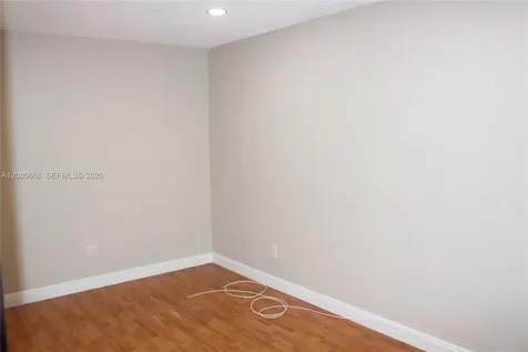 1325 NW 192nd Terrace Pembroke Pines FL 33029