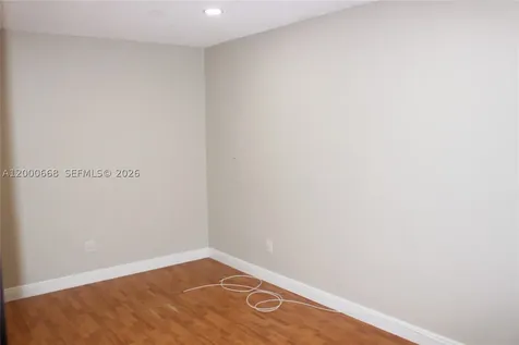 1325 NW 192nd Terrace Pembroke Pines FL 33029