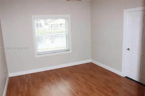 1325 NW 192nd Terrace Pembroke Pines FL 33029