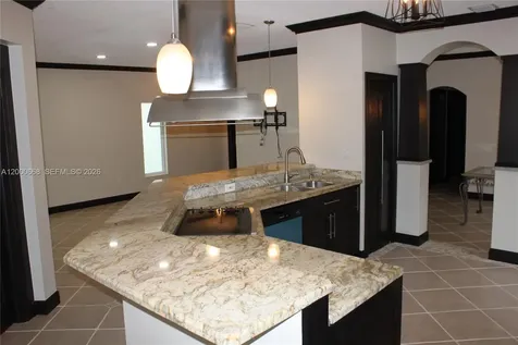 1325 NW 192nd Terrace Pembroke Pines FL 33029
