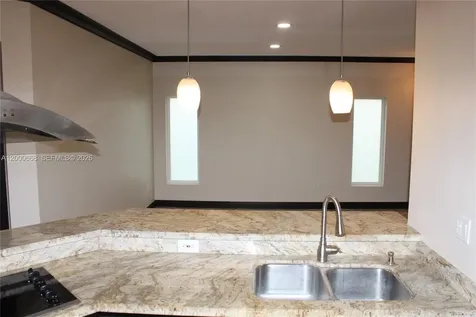 1325 NW 192nd Terrace Pembroke Pines FL 33029