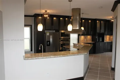1325 NW 192nd Terrace Pembroke Pines FL 33029