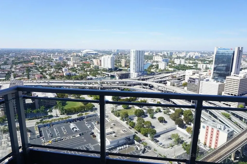 90 SW 3rd Street Miami FL 33130