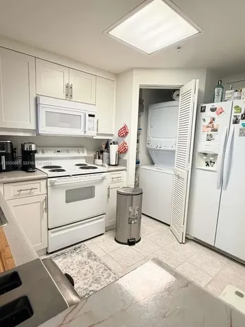 701 Brickell Key Boulevard Miami FL 33131