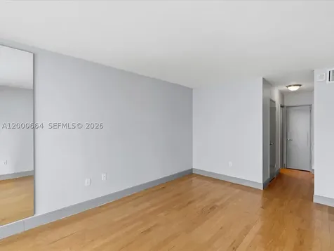 1228 West Avenue Miami Beach FL 33139