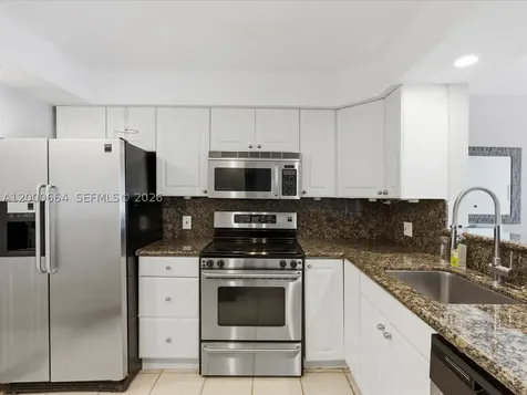 1228 West Avenue Miami Beach FL 33139