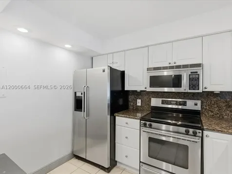 1228 West Avenue Miami Beach FL 33139