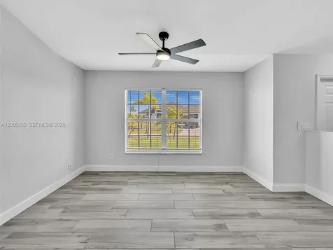 2022 NW 9th Terrace Cape Coral FL 33993