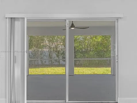2022 NW 9th Terrace Cape Coral FL 33993