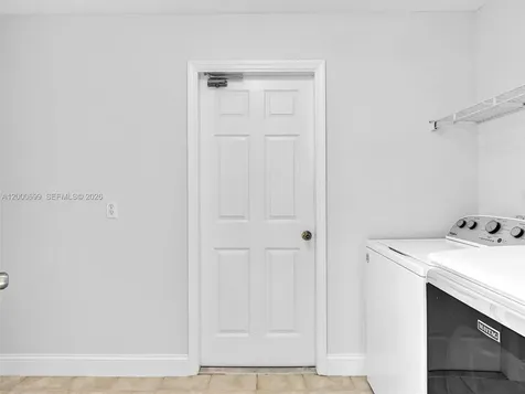 2022 NW 9th Terrace Cape Coral FL 33993