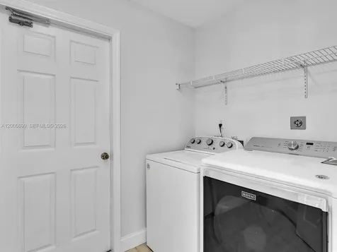 2022 NW 9th Terrace Cape Coral FL 33993