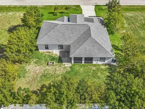 2022 NW 9th Terrace Cape Coral FL 33993