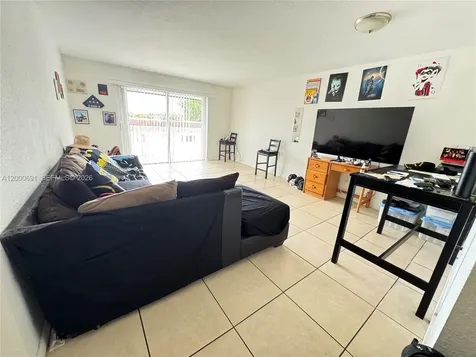 15201 NE 6th Avenue Miami FL 33162