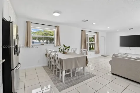 292 SW 52nd Avenue Plantation FL 33317