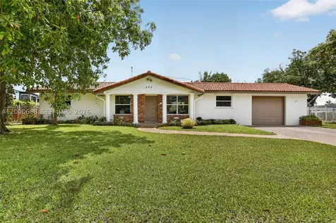 292 SW 52nd Avenue Plantation FL 33317