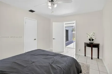 292 SW 52nd Avenue Plantation FL 33317
