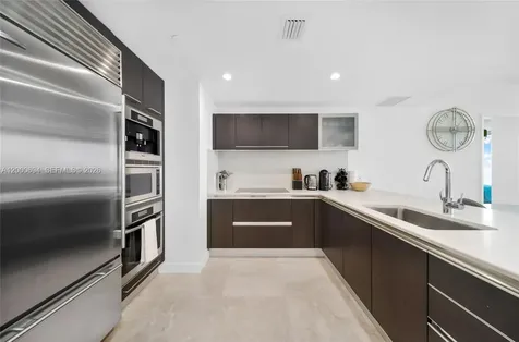 17001 Collins Avenue Sunny Isles Beach FL 33160