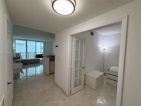 17555 Atlantic Boulevard Sunny Isles Beach FL 33160