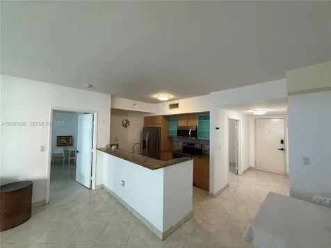 17555 Atlantic Boulevard Sunny Isles Beach FL 33160