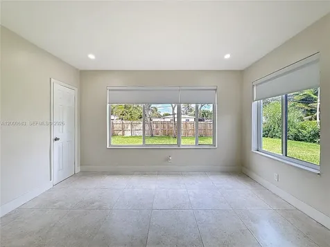 1979 NE 176 North Miami Beach FL 33162