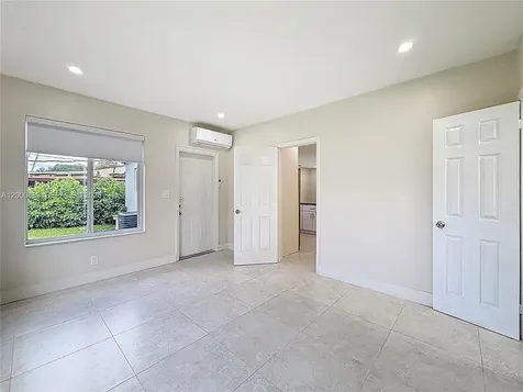 1979 NE 176 North Miami Beach FL 33162