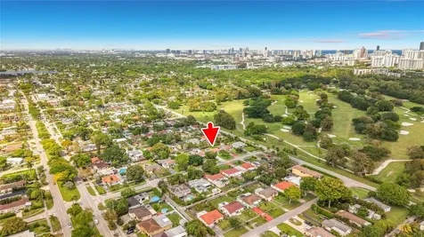 1979 NE 176 North Miami Beach FL 33162