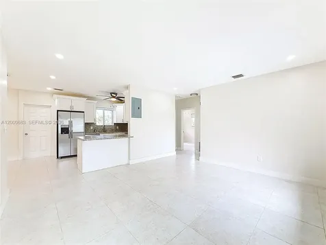 1979 NE 176 North Miami Beach FL 33162
