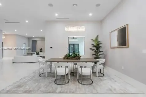 80 NW 129th Avenue Miami FL 33182