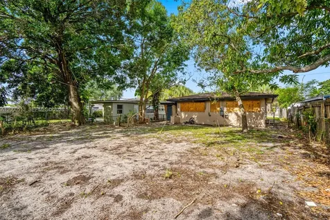 1632 NW 9th Avenue Fort Lauderdale FL 33311