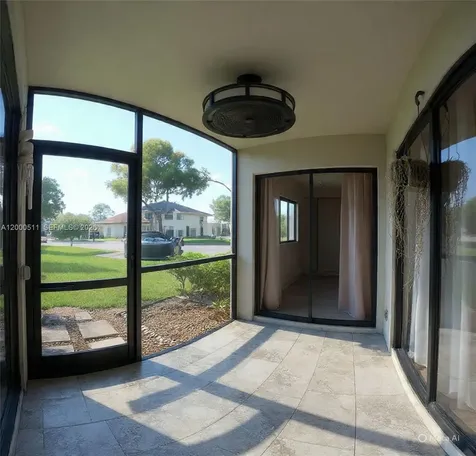 1661 NW 81st Way Plantation FL 33322