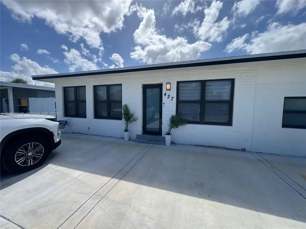 427 NW 19th Avenue Fort Lauderdale FL 33311