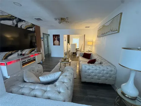 427 NW 19th Avenue Fort Lauderdale FL 33311
