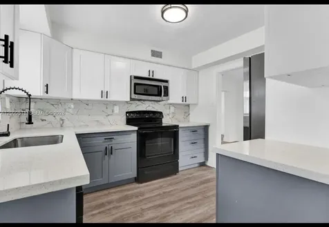 427 NW 19th Avenue Fort Lauderdale FL 33311