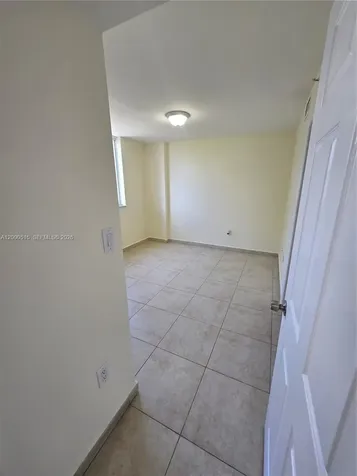 2647 NW 25th Avenue Miami FL 33142