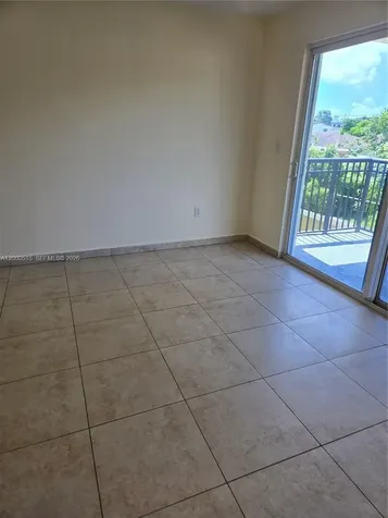 2647 NW 25th Avenue Miami FL 33142