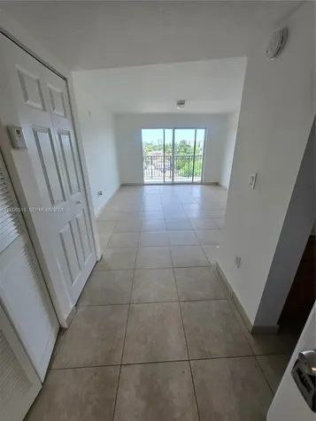 2647 NW 25th Avenue Miami FL 33142