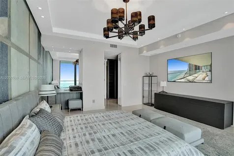18975 Collins Avenue Sunny Isles Beach FL 33160