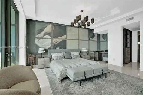 18975 Collins Avenue Sunny Isles Beach FL 33160