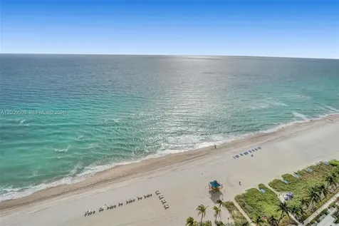 18975 Collins Avenue Sunny Isles Beach FL 33160