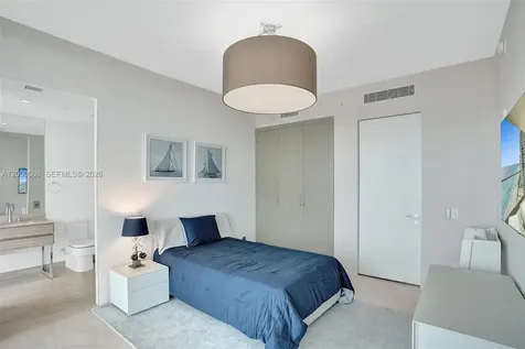 18975 Collins Avenue Sunny Isles Beach FL 33160