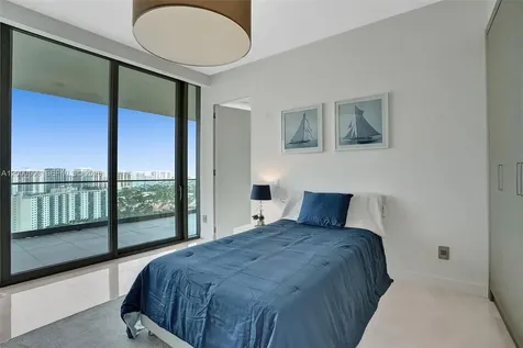 18975 Collins Avenue Sunny Isles Beach FL 33160