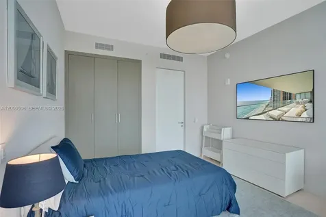 18975 Collins Avenue Sunny Isles Beach FL 33160