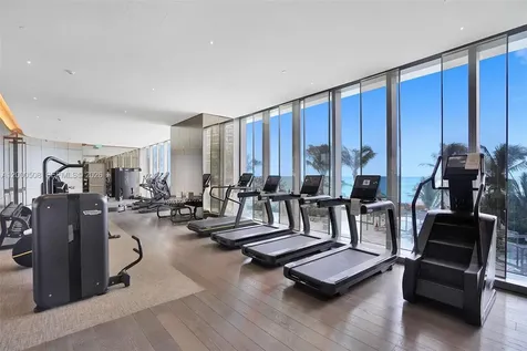 18975 Collins Avenue Sunny Isles Beach FL 33160