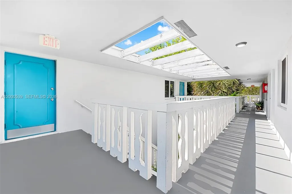 2616 NE 14 Avenue Wilton Manors FL 33334