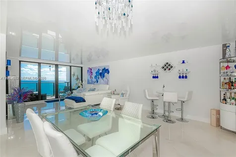2301 S Ocean Drive Hollywood FL 33019