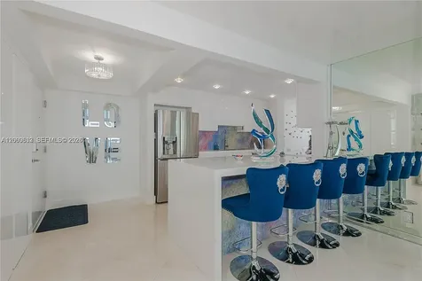 2301 S Ocean Drive Hollywood FL 33019