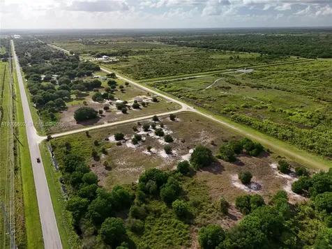 16734 NW 242nd Okeechobee FL 34972