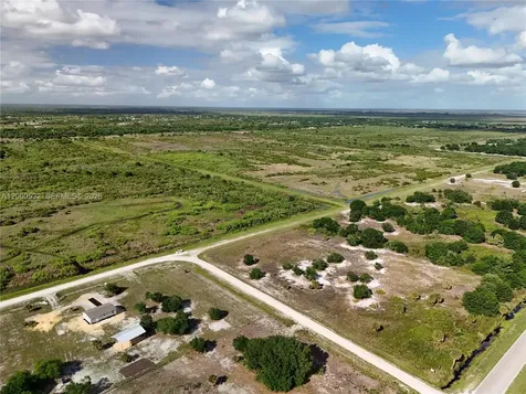 16734 NW 242nd Okeechobee FL 34972