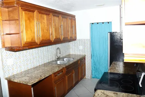 1240 NE 214th Street Miami FL 33179